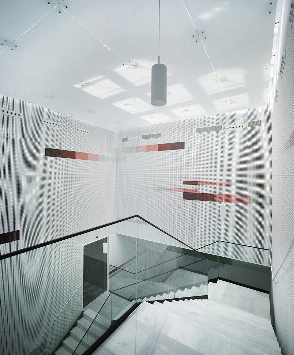 FEDA Confederation of Employers of Albacete Headquarters by COR ASOCIADOS ARQUITECTOS