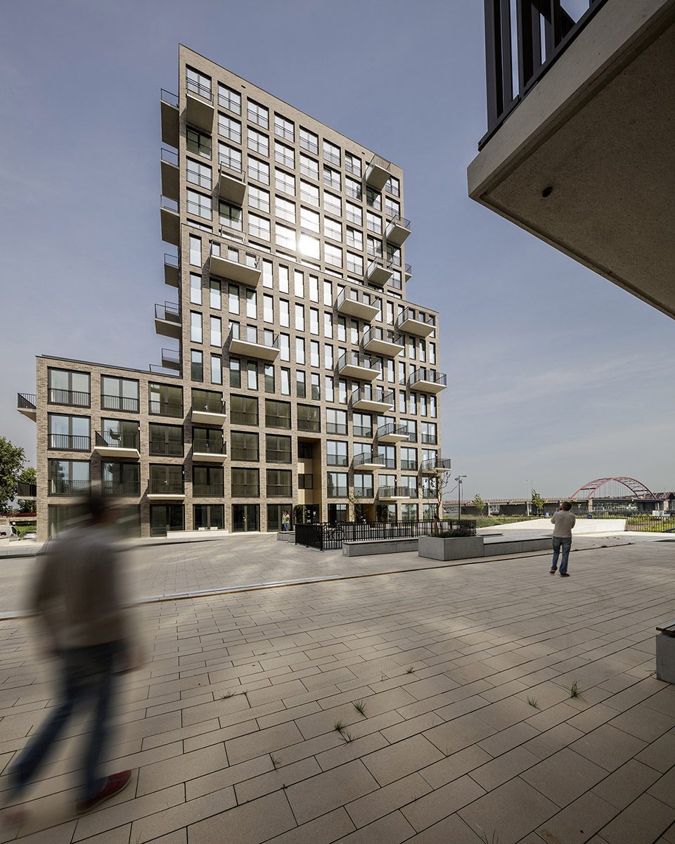 Residential Complex on Zeeburger Island by Studioninedots