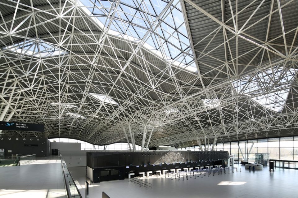 New Passenger Terminal at Franjo Tuđman International Airport Zagreb by Kincl d.o.o. Neidhardt arhitekti d.o.o.