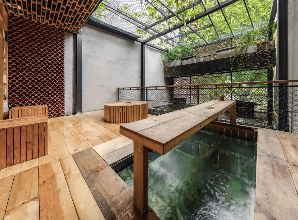 KOI CAFE by Farming Architects
