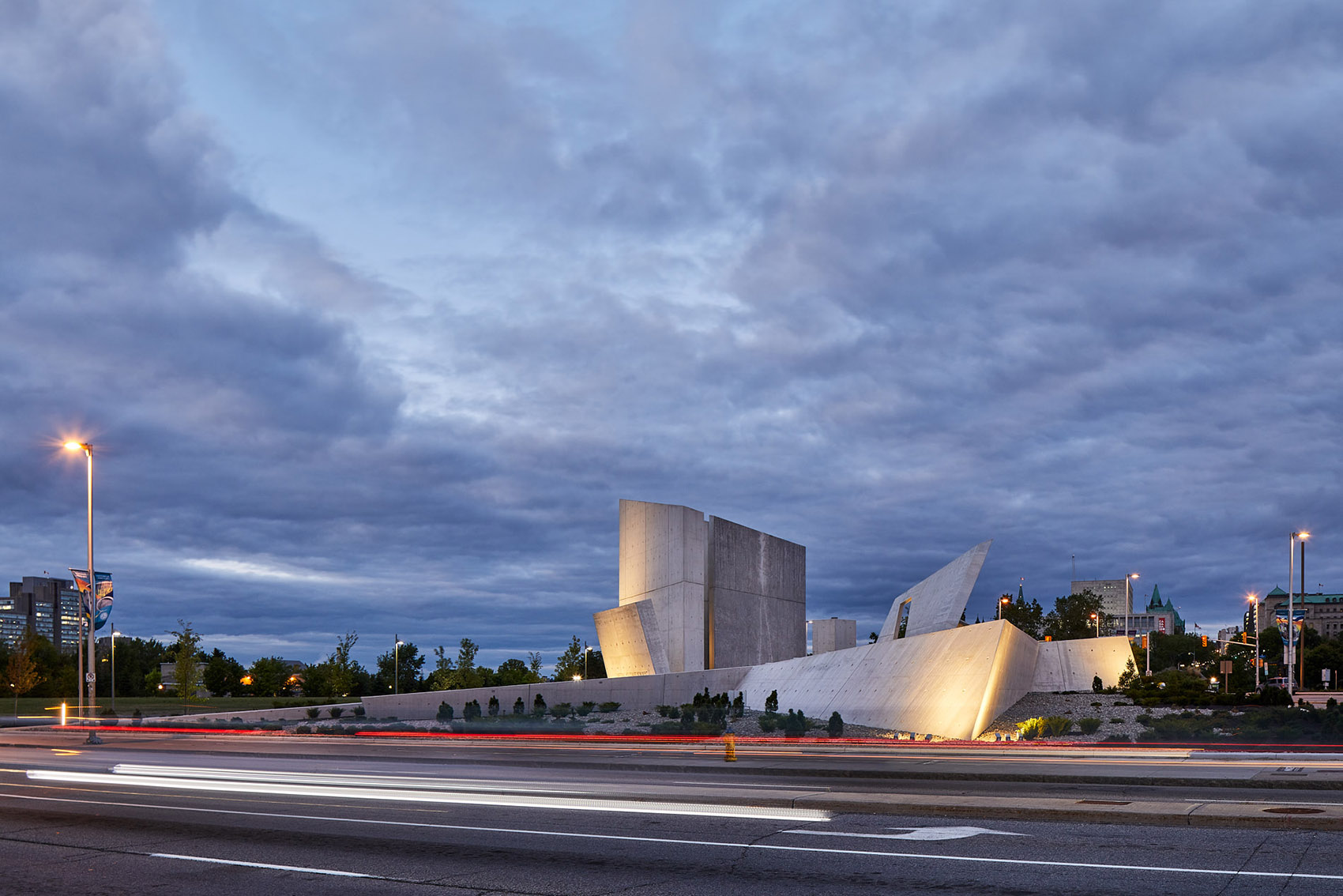 National Holocaust Monument, Ottawa, by Studio Libeskind - 谷德设计网