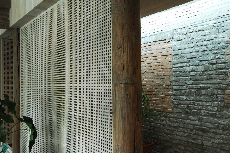Caiguoqiang Courtyard House Renovation China by Studio Zhu Pei 1