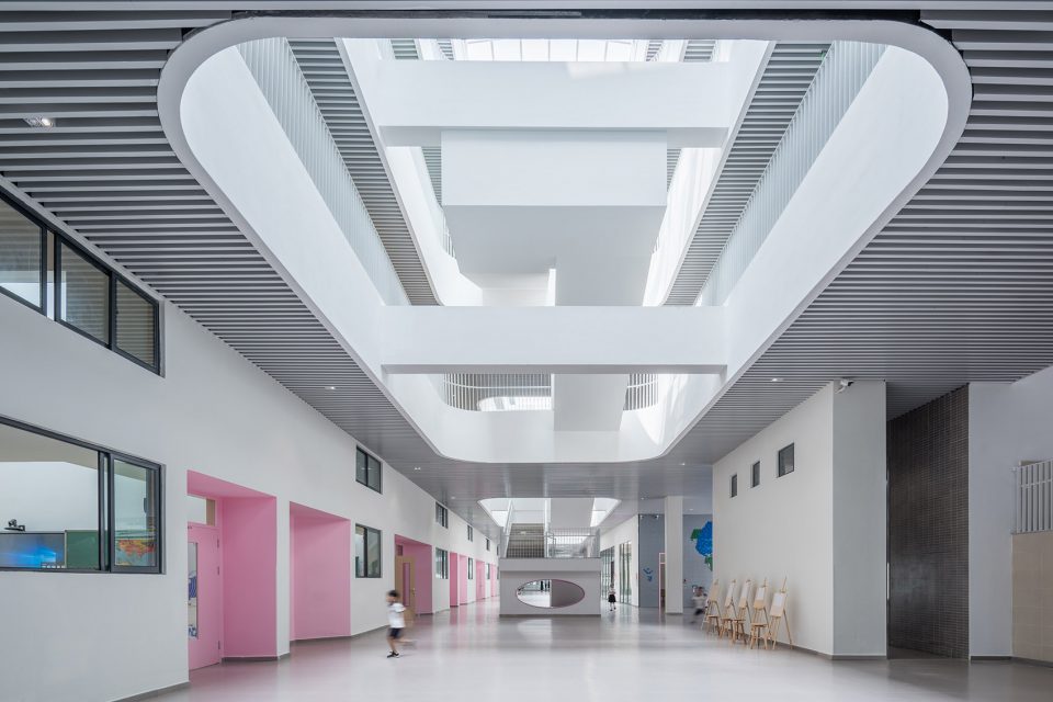 The Design Concept of Dalton Elementary School by FAX ARCHITECTS