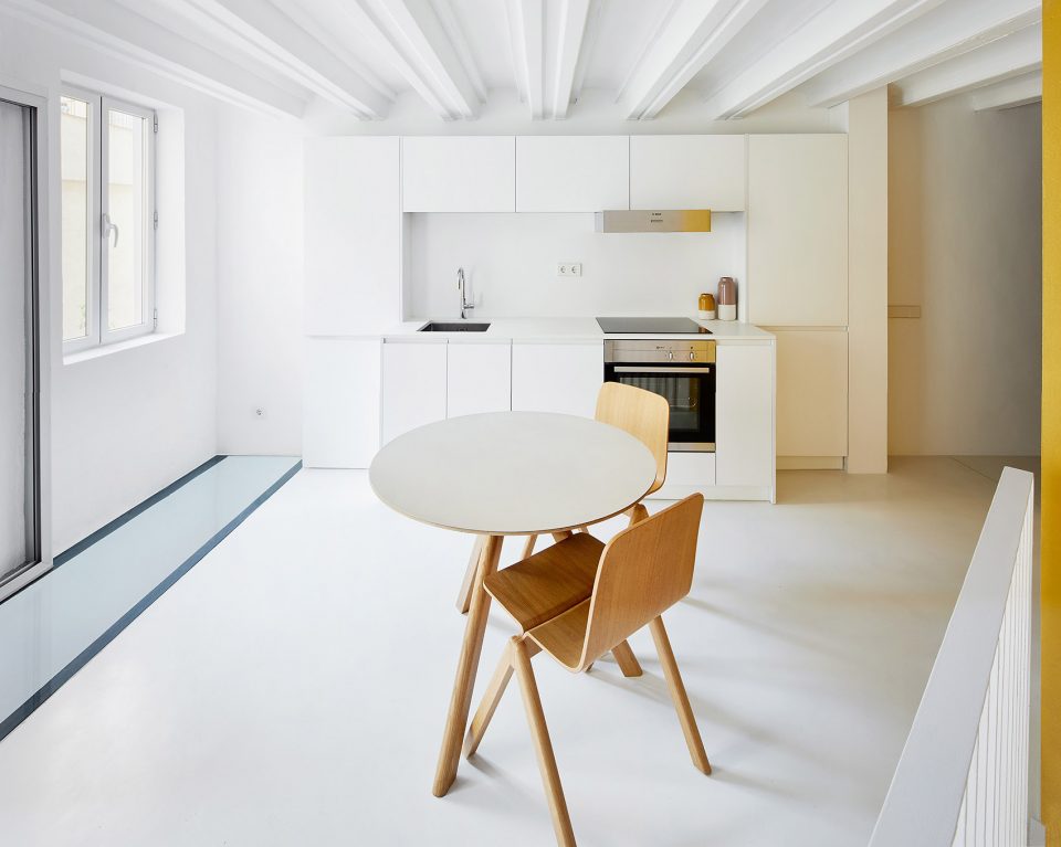 Duplex Tibbaut Barcelona by RAS Arquitectura