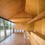 马德里网球学校后勤建筑 / BETA.ø architecture office