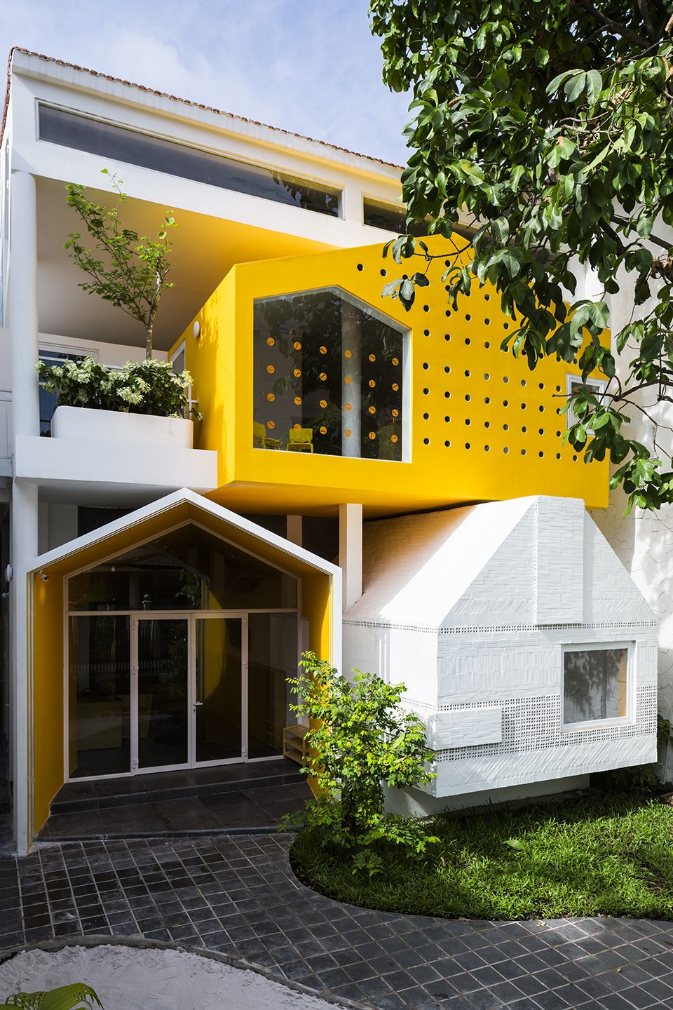 CHUON CHUON KIM KINDERGARTEN KIENTRUC O