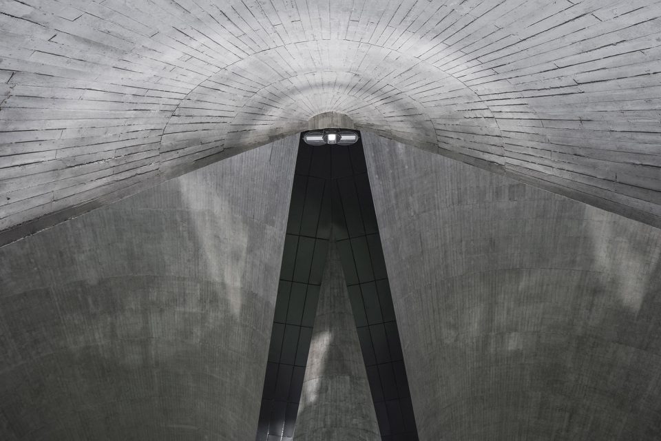 Gymnasium of New Campus of Tianjin University China by Atelier Li Xinggang