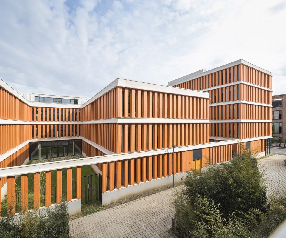 THE DOGE building by Atelier TARABUSI