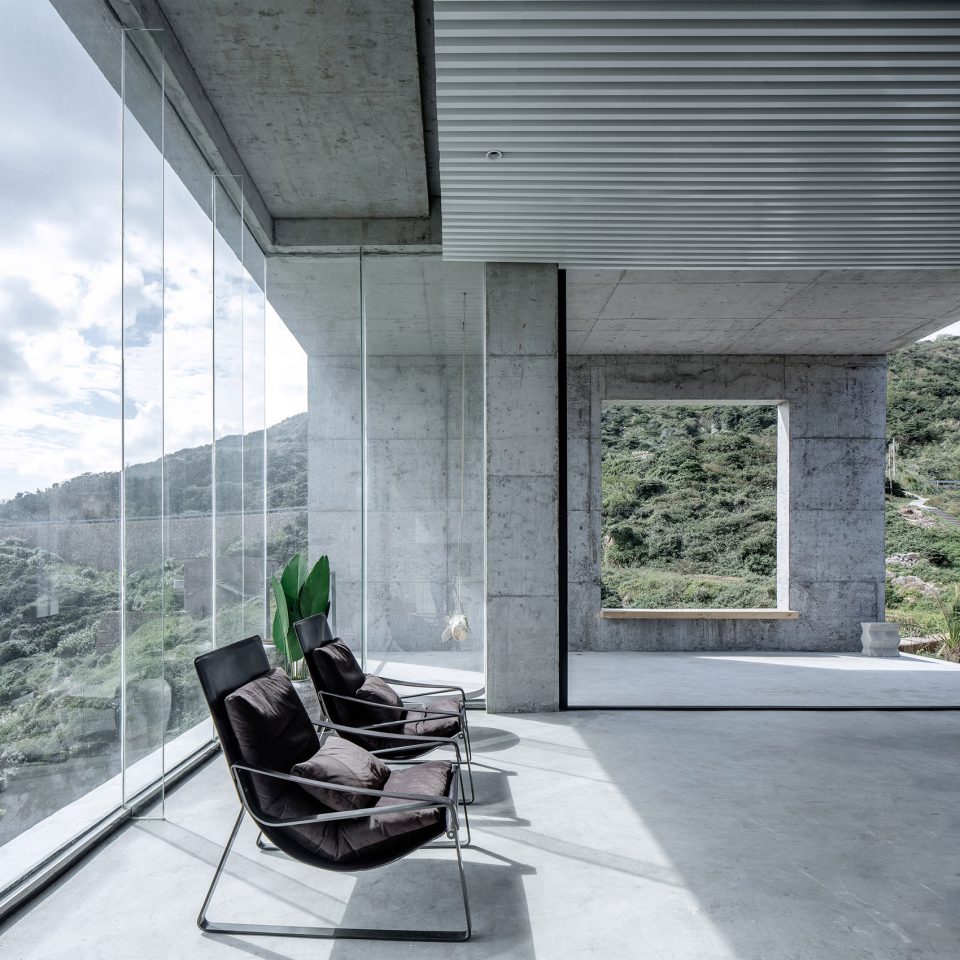 Beach House reconstruction on Zhoushan Islands China by Evolution Design