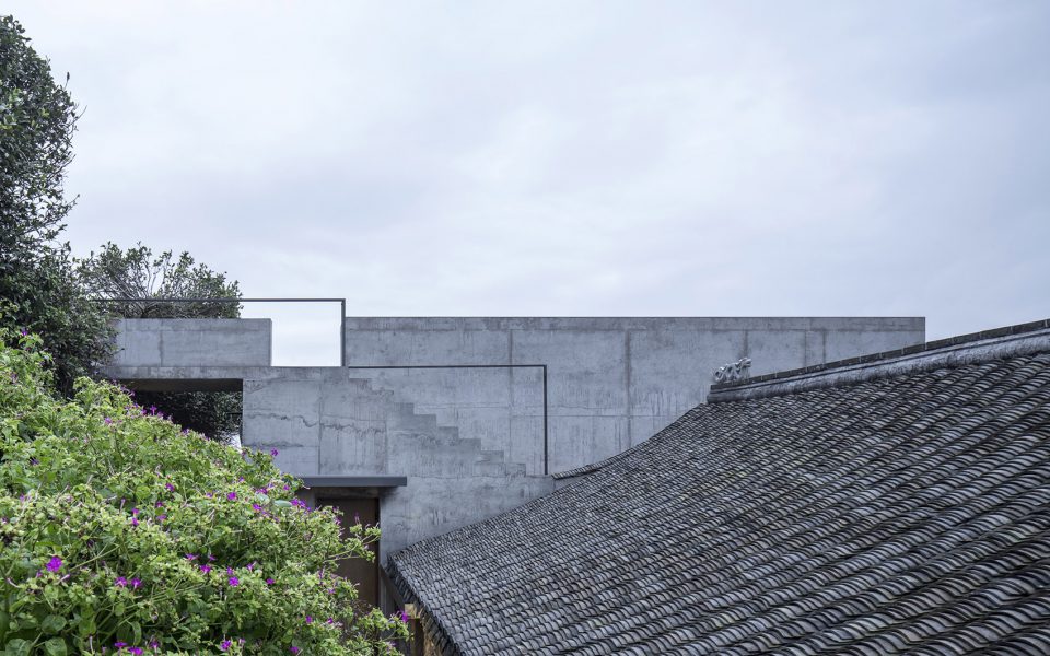 Beach House reconstruction on Zhoushan Islands China by Evolution Design