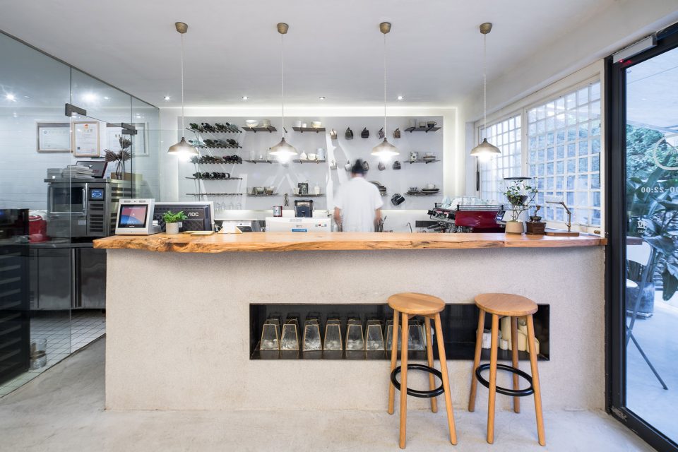 Hotel BESIDES and BLANCO China by 9 Architecture