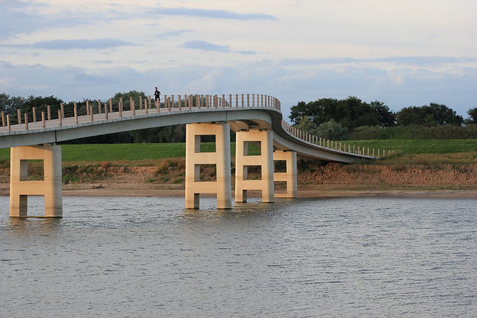 Citadel Bridge the Netherlands by NEXT architects