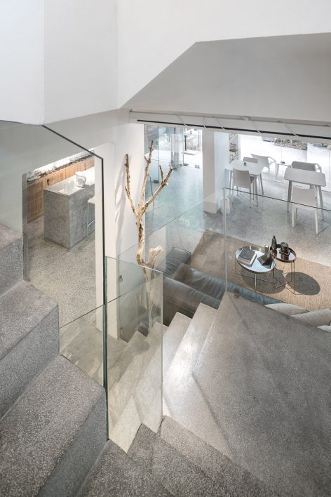 Hotel BESIDES and BLANCO China by 9 Architecture
