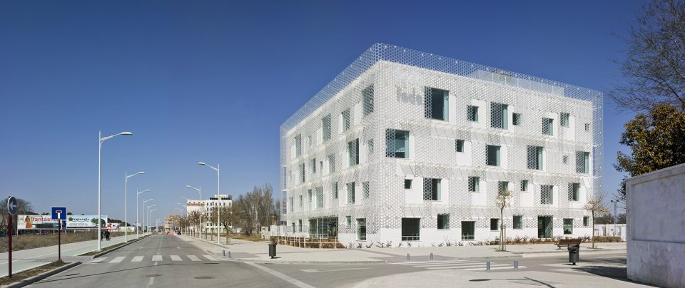 FEDA Confederation of Employers of Albacete Headquarters by COR ASOCIADOS ARQUITECTOS