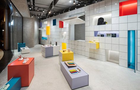 Editor上海兴业太古汇店 / B.L.U.E. Architecture Studio