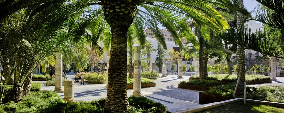 column Valencia GVC