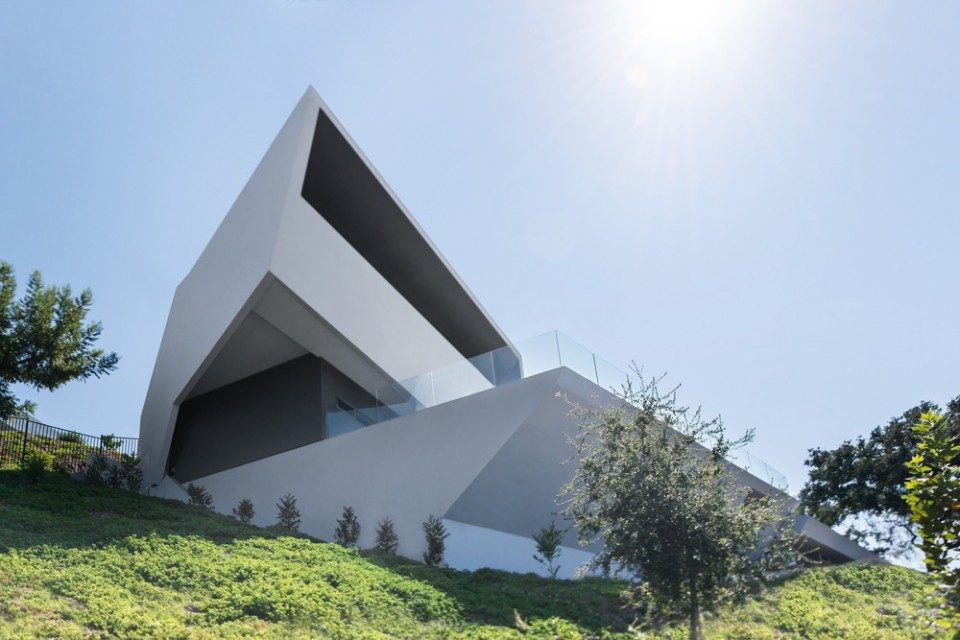 MU77 in Los Angeles by Arshia Architects 960x640