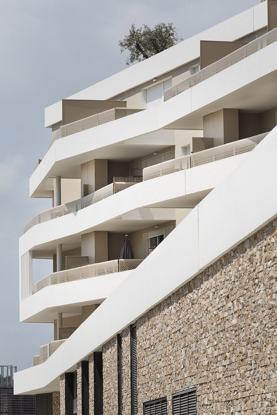 MAS DE ROCHET AARCHITECTURE