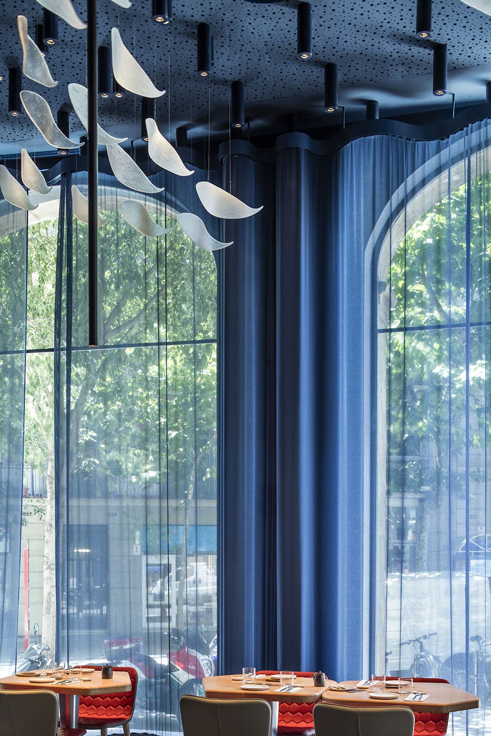 curtains－restaurant－EL EQUIPO CREATIVO