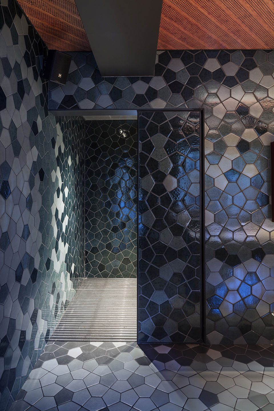 entrance－restaurant－EL EQUIPO CREATIVO