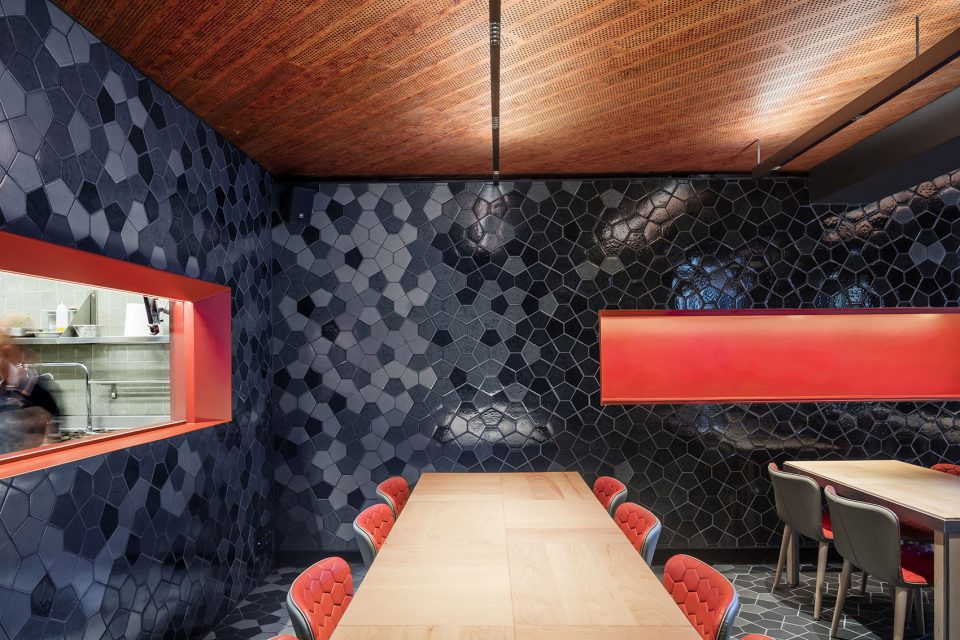 wall2 restaurant－EL EQUIPO CREATIVO