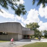 Îles-de-Boucherville国家公园服务中心，加拿大 / Smith Vigeant Architectes