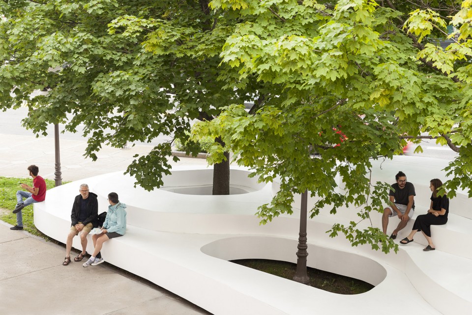 Le Banc de neige by Atelier Pierre Thibault