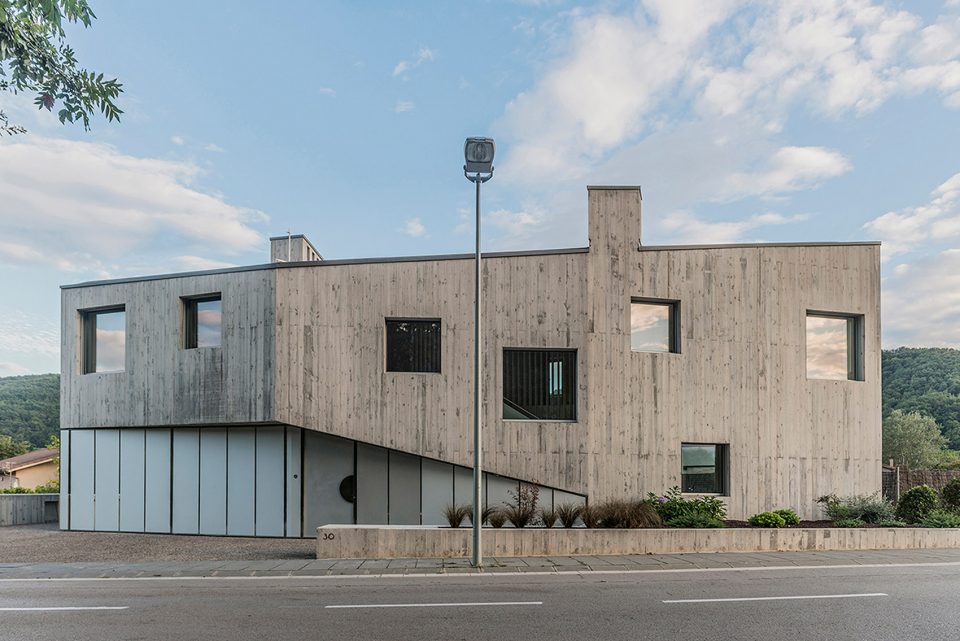 Marunys Shell House by unparelldarquitectes