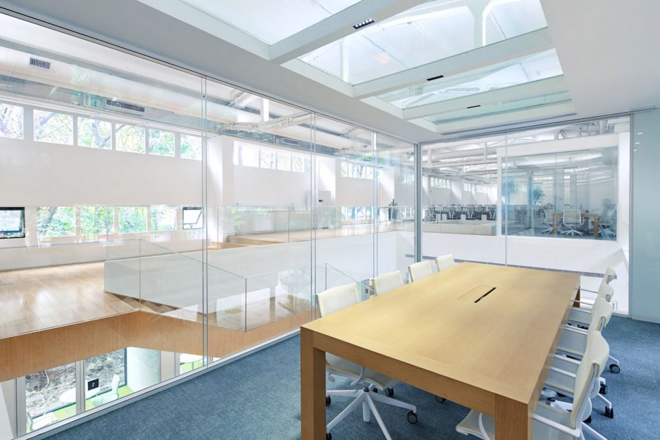 Qiyao Interactive Entertainment limited Corp. Office Design China by Joe Ho Associates