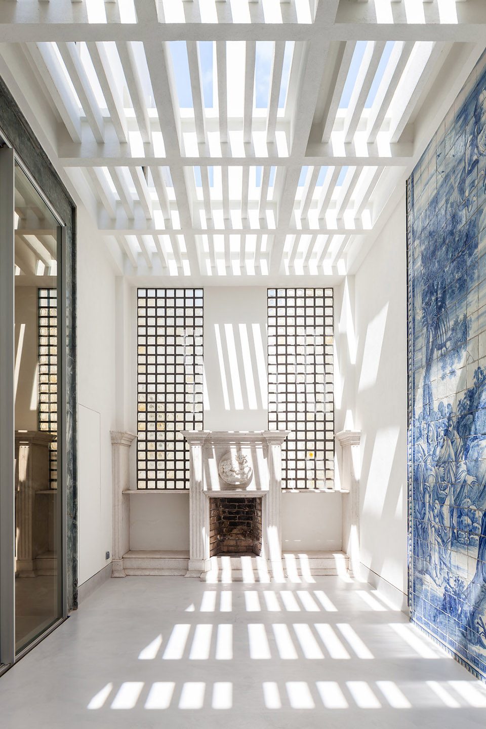 Apartment Palatina I by rar. studio