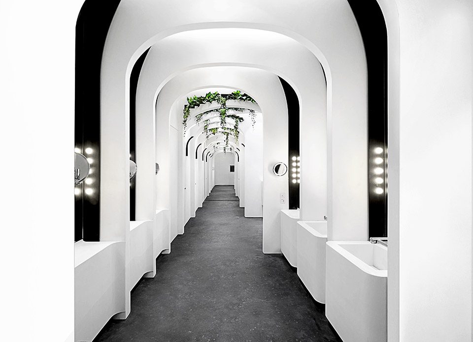 TaiKoo Hui Premium Washroom