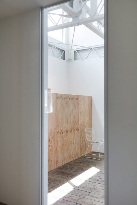 Renovation in Shizuoka by Shuhei Goto Architects