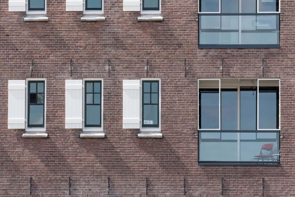 Gouda Cheese Warehouse – Loft apartments in a national monument by Mei architects and planners