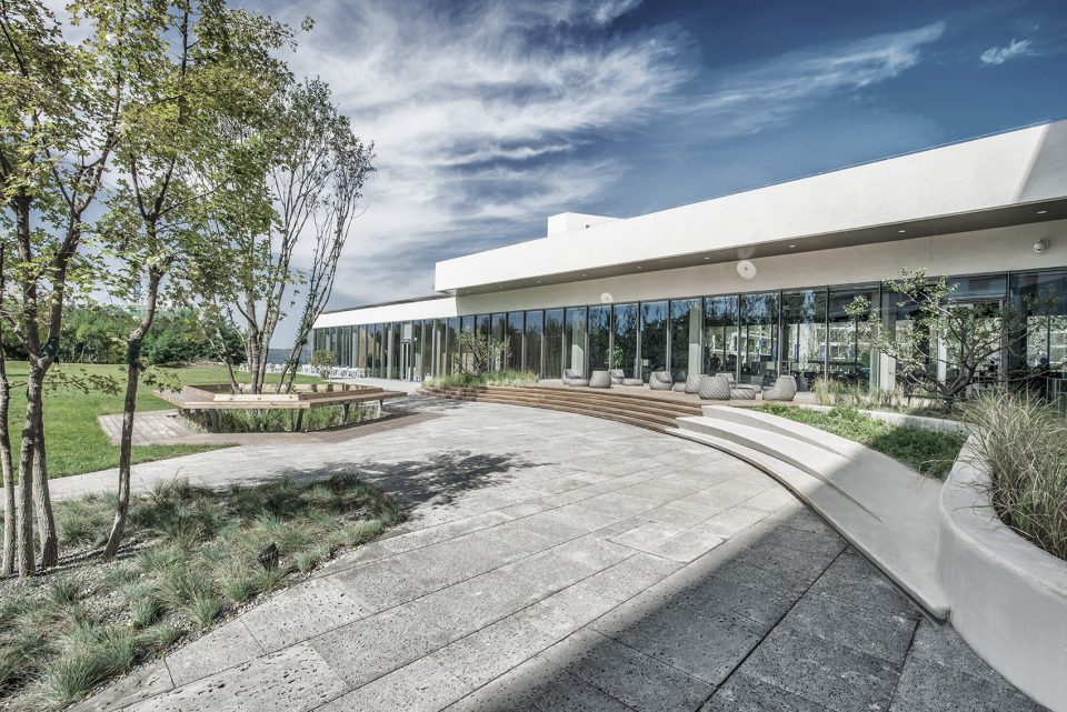 Landscape Design of Anlan Hotel of Aranya China by DDON