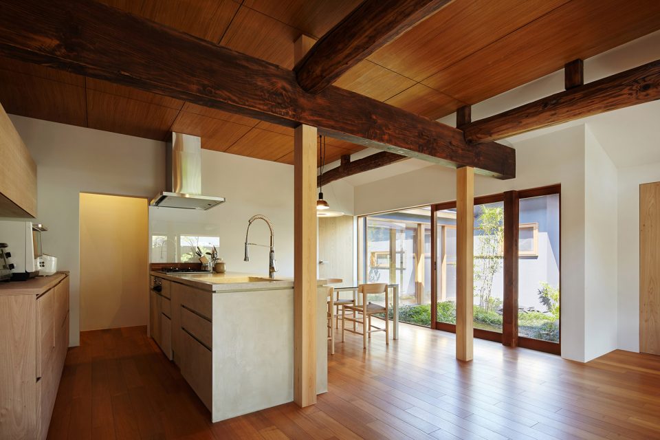 House along Saigoku highway by koyori DATT