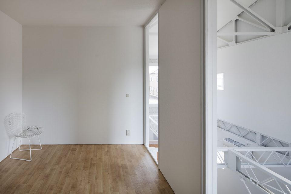 Renovation in Shizuoka by Shuhei Goto Architects