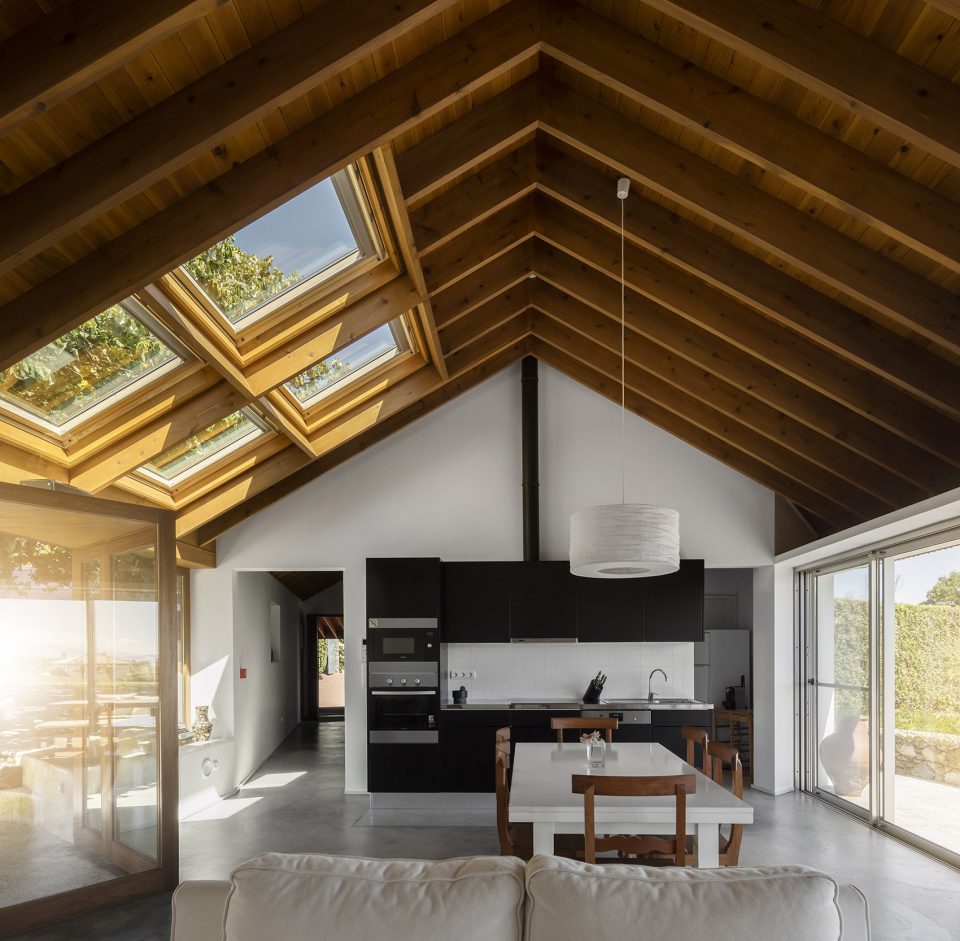 quinta da tilia house by pedro mauricio borges