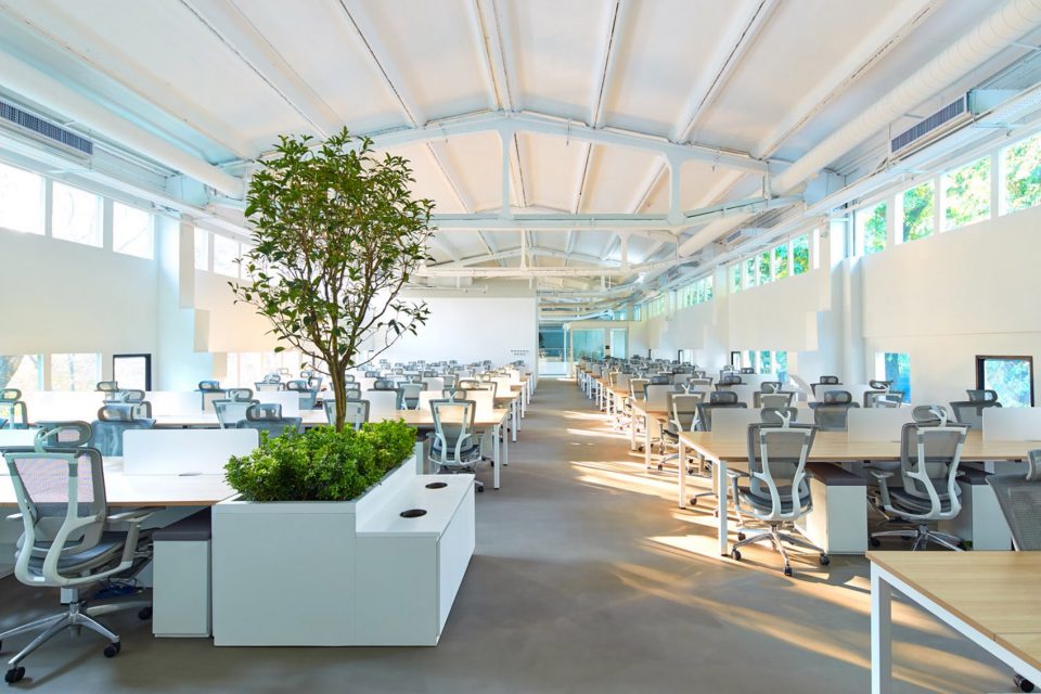 Qiyao Interactive Entertainment limited Corp. Office Design China by Joe Ho Associates
