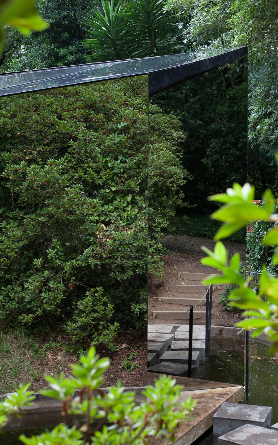 Serralves Pavilion by depA Architects