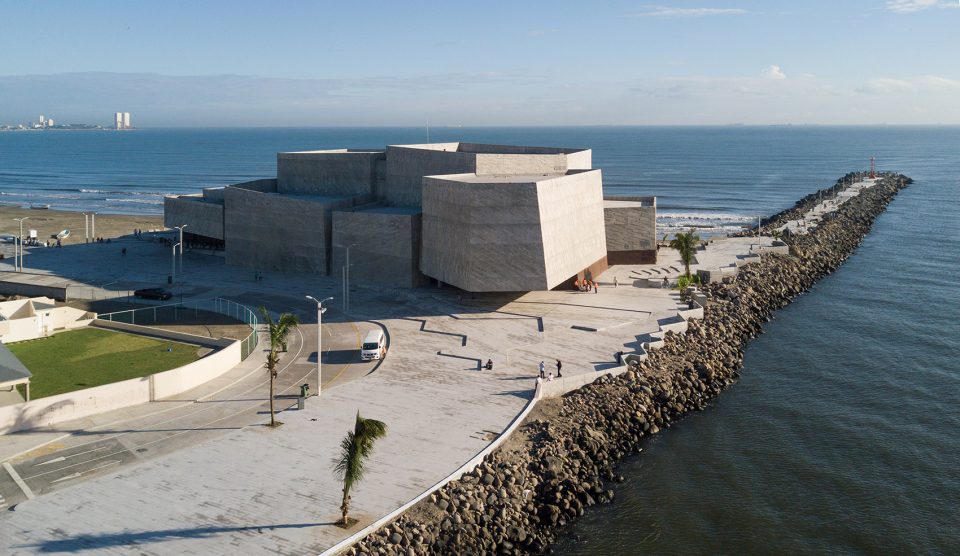 Foro Boca by Rojkind Arquitectos
