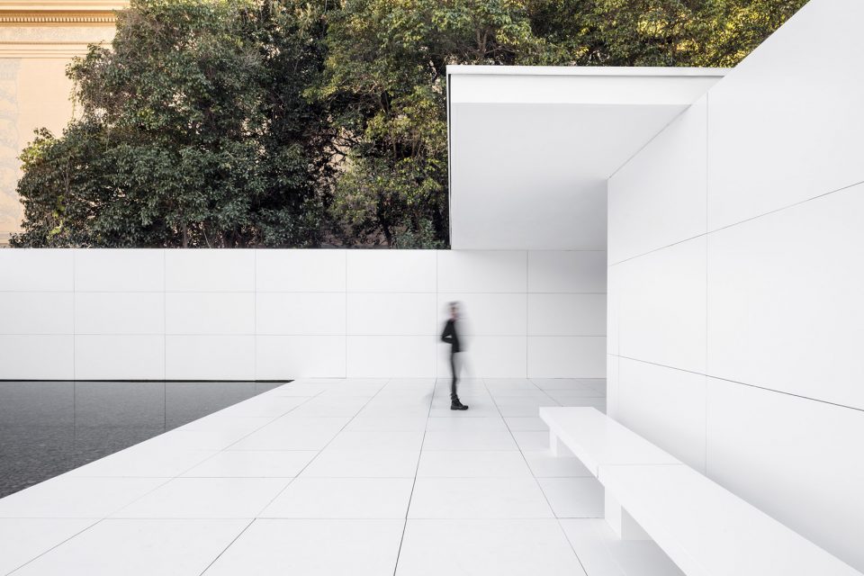 mies missing materiality by anna eugeni bach