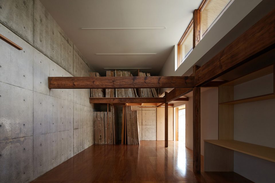 House along Saigoku highway by koyori DATT