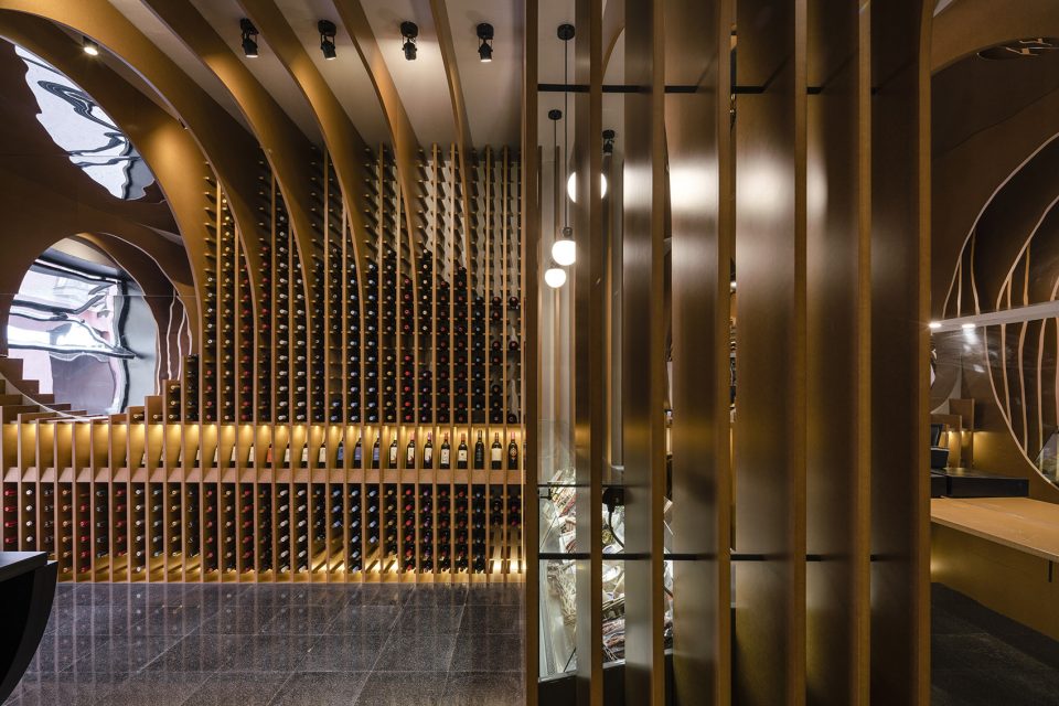 VinosViandas Wine shop by ZOOCO ESTUDIO