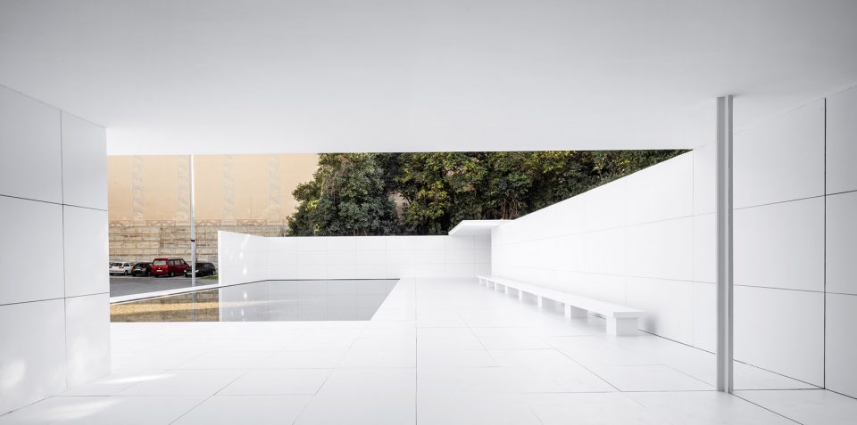 mies missing materiality by anna eugeni bach