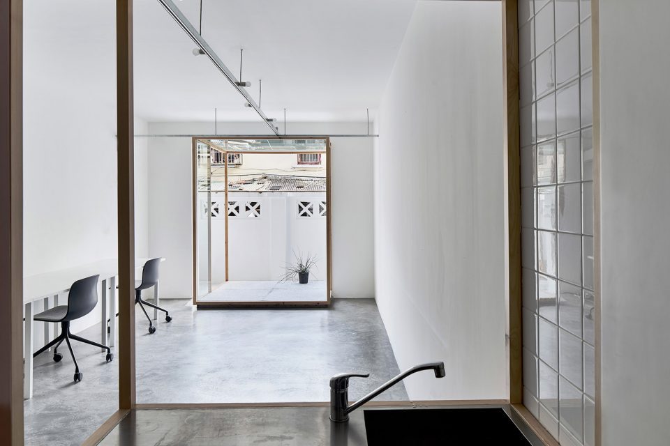 Architects’ studio by Atelier TAOC 960x640