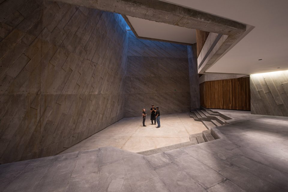 Foro Boca by Rojkind Arquitectos