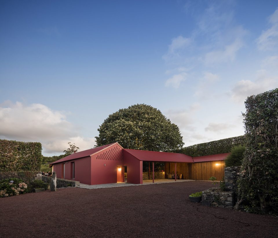 quinta da tilia house by pedro mauricio borges