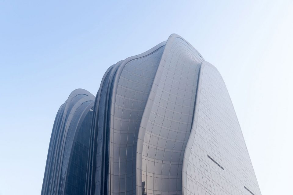 iwan baan captures mad chaoyang park plaza