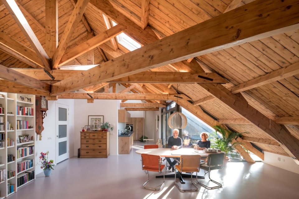 Gouda Cheese Warehouse – Loft apartments in a national monument by Mei architects and planners