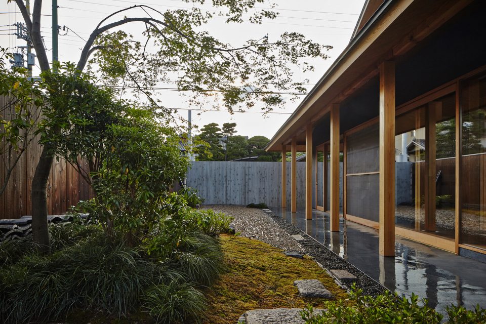 House along Saigoku highway by koyori DATT